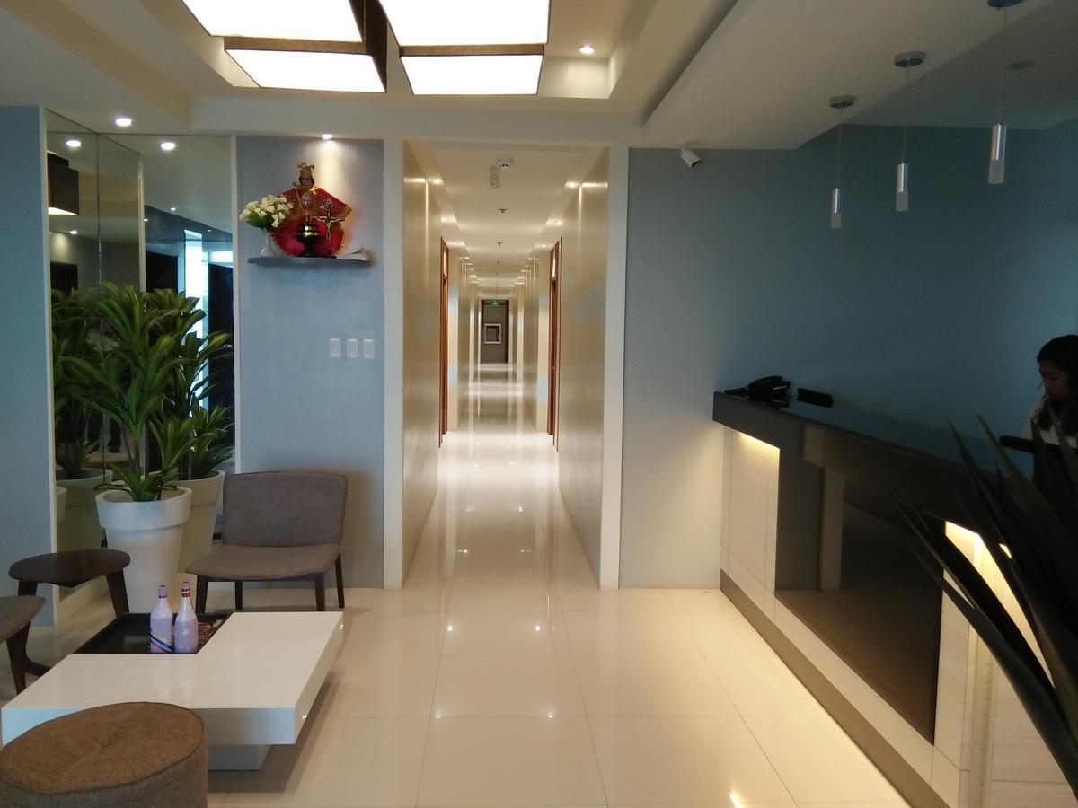 Win Hotel & Casino Talisay  Extérieur photo